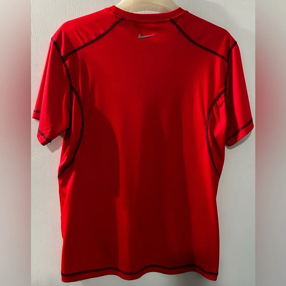 Nike Bold Red Sports Tee Size L